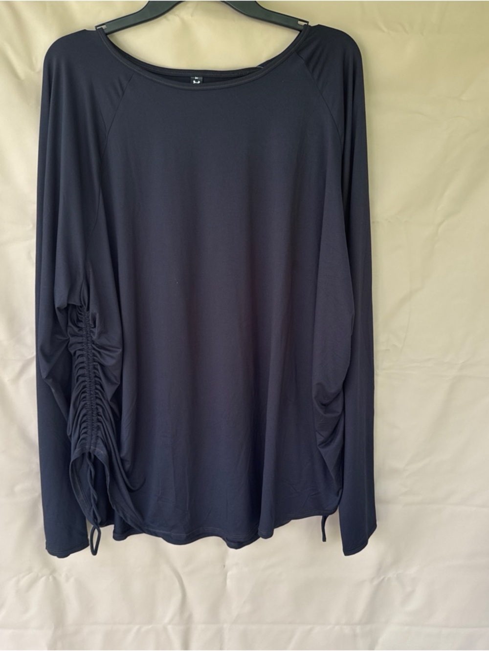 Under Armour Black Long Sleeve Ruched Side Performance Top